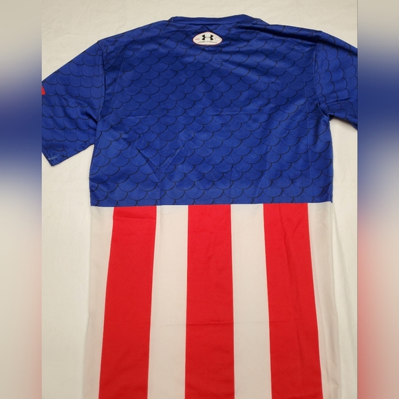 Under Armour Marvel Captain America Compression Shirt Performance Athletic Tee - Picture 2 of 5